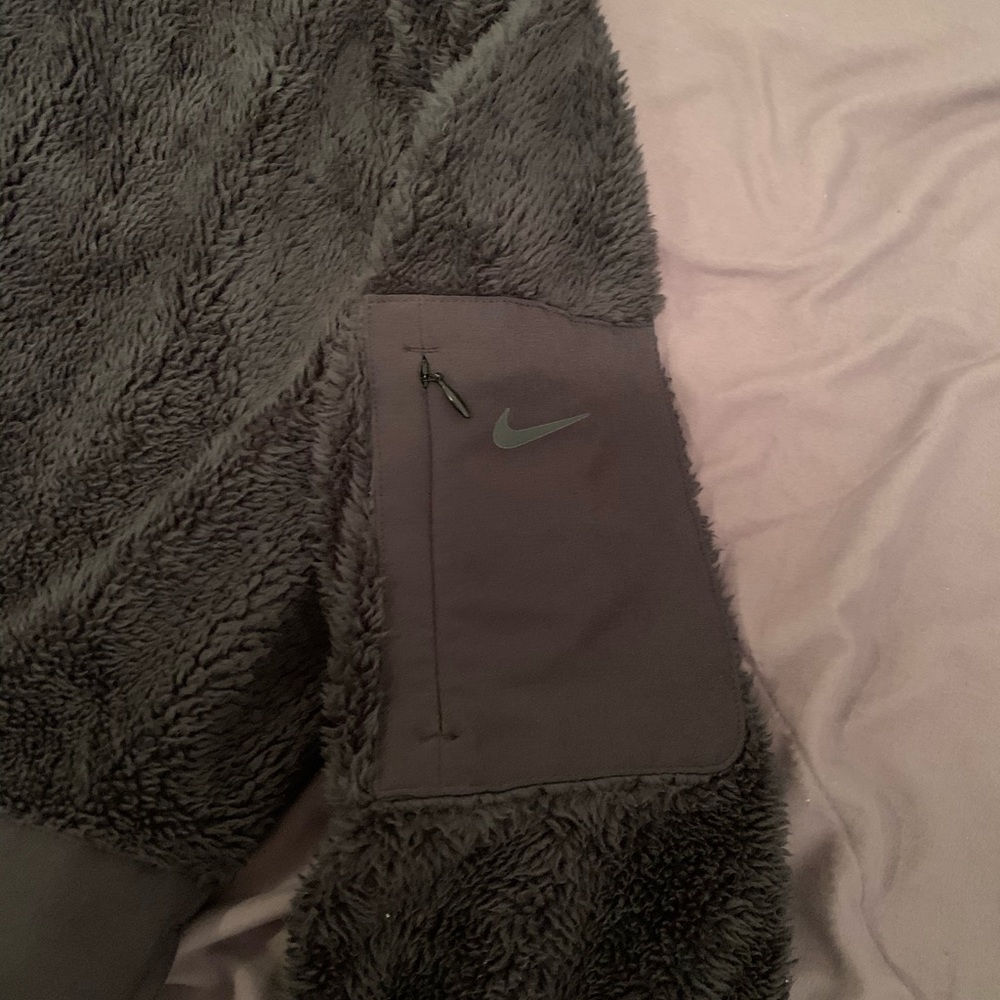 Black Nike Fleece Sweatshirt